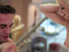 Blondinka, Erotično, Nedolžna, Majhen, Muco, Obrito, Najstnice, Joške