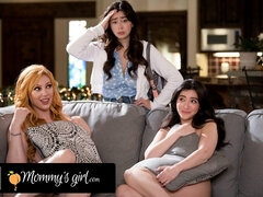 18 jahre, Stellung 69, Hd, Lesbisch, Lecken, Mutti, Ablutschen, Flotter dreier