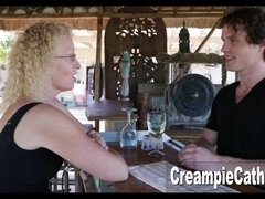 Amatør, Stor røv, Creme tærte, Hd, Ældre kvinde, Orgasme, Offentlig, Fisse