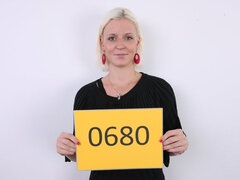 Leie, Blondine, Blasen, Tschechisch, Selbstgemacht, Natürlichen titten, Pov, Öffentlich