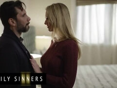 Szőke, Cumizás, Szájba élvezés, Kutya póz, Kőkemény, Nyalás, Természetes, Lövellt