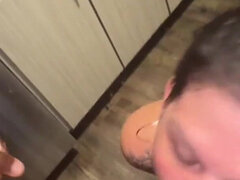 Amatør, Pik sutte, Brunette, Ældre lækkre kvinde, Ældre kvinde, Mor jeg gerne vil kneppe, Pov, Tatovering