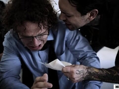 Tyłek, Głebokie gardło, Sex grupowy, Okulary, Hardcore, Jazda konna, Nastolatki, Cycki