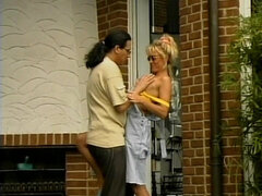 Velike joške, Fafanje, Zunanji izliv, Evropska, Dva para, Milf, Zunaj, Retro