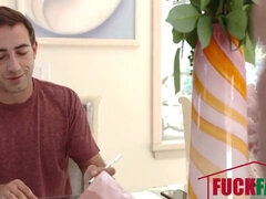 Ερασιτέχνης, Μεγάλος κώλος, Χύσιμο, Σε στάση σκύλου στα τέσσερα, Ηδ, Μικρούλης, Πραγματικότητα, Έφηβος