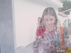 금발의, 가슴이 큰, 머리카락이 많은, 자연적인, 젖꼭지, 보지, 청소년, 젖가슴