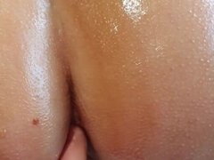 Badeværelse, Give finger, Mor jeg gerne vil kneppe