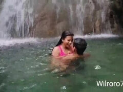 Amateur Latina Teen Karol Wendy Fucks Steven in Hot Beach Date