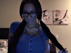 Duże cycki, Fetysz, Obciąganie, Masturbacja, Punkt widzenia, Solo, Cycki