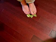 Squishing and Crushing a Foot Fetish Video