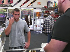 Amateur, Anal, Belle grosse femme bgf, Sucer une bite, Homosexuelle, Branlette thaïlandaise, Bureau, Plan cul à trois