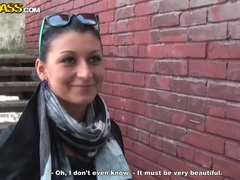 Anaal, Bruinharig, Sperma in gezicht, Hakken, Geld, Openbaar, Trio