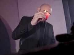 Anális szex, Tekintélyes didik, Kötözés, Dupla behatolás, Arcra élvezés, Fétis, Hd, Nuni