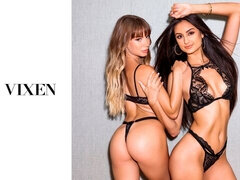 Braunhaarige, Frau frau mann, Handjob, Hardcore, Küssen, Jungendliche (18+), Flotter dreier, Titten