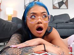 Culo grande, Verga grande, Morena, Lamidas, Tetas naturales, Coño, Afeitado, Tetas