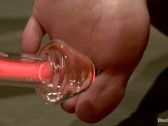 Bondage sadomaso, Bionda, Vibratore, Elettricità, Dominazione femminile, Fetish, Umiliazione, Lesbica