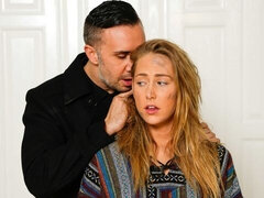 Soverom, Stor rumpe, Stor kukk, Kukk suging, Slikking, Naturlige bryster, Fitte, Pupper