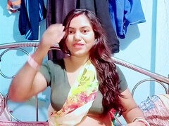 18 ans, Salle de bains, Voiture, Collège université, Indienne, Domestique, Secrétaire, Toilettes