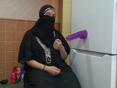 Amatör, Arab, Stor stjärt, Dildo, Hemmagjord, Mogen