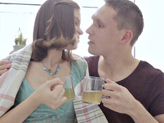 18, 오랄섹스, 흑갈색 머리, 깊은목구멍, 자연의 가슴, 빼빼한, 청소년, 관음증이 있는 사람