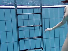 Baben, Stora tuttar, Fetisch, Underkläder, Rysk, Solo, Tonåring, Under vattnet