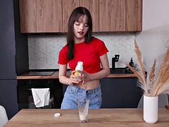 Брюнетки, Пальцем, Секс без цензуры, Лизание, Мастурбация, Соло, Молоденькие, Сиськи