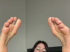 Wife Ivyvyxxx - Big natural knockers on brunette mom