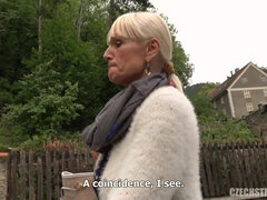 Czech Streets 113 Tour guide from Karlstejn