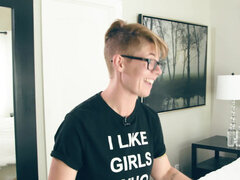 Λεσβία, Γλείψιμο, Φυσικά βυζιά, Μικρούλης, Μουνί, Έφηβος, Βυζιά