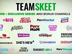 Blondinka, Doggystyle, Erotično, Rusinja, Kričal, Obrito, Koščena, Joške