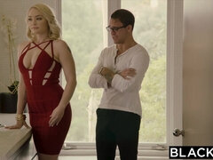Amerikaner, Babe, Stor kukk, Svart, Utroskap, Dype svelg, Naturlige bryster, Pupper