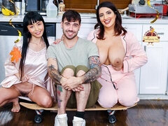 Arab, Hatalmas hátsó, Monumentális dákó, Tekintélyes didik, Cumizás, Kutya póz, Két nő, Érett feleség