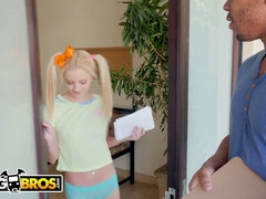 Veľké péro, Čierne, Blondína, Péro, Medzirasové, Monštrum, Drobunké, Teenka