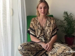 Blondine, Kitzler, Deutsch, Behaart, Hardcore, Hd, Natürlichen titten, Solo