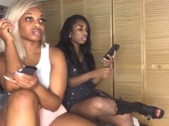 아마추어, 큰 엉덩이, 에보니, 조그마한, 혼자