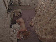 Brunette brune, Groupe, Branlette thaïlandaise, Hard, Homme homme femme, Orgie, Maigrichonne, Nénés