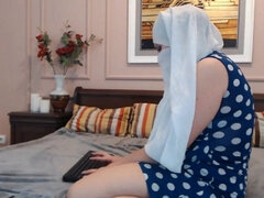 Teaser: niqaab bubble-butt