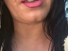 I Love Big Bananas, They Fill My Mouth.