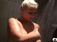 Leie, Bad, Wohlbeleibte schöne frauen, Pummelig, Selbstgemacht, Rasiert, Solo, Hure