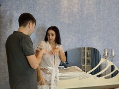 Amatőr, Hatalmas hátsó, Cumizás, Gesztenyebarna, Pár, Érett koros, Orosz, Harisnya