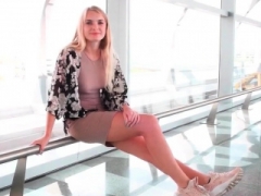 18-19 year old ftv babes Angelina blonde public flashing snatch