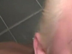 Facial in Der Sauna