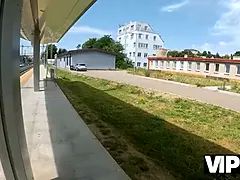 Gehörnter ehemann, Tschechisch, Freundin, Büro, Pov, Realität, Schreiend, Titten