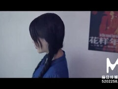 Asiatisch, Grosse titten