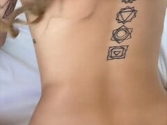 Leie, Grosser arsch, Blondine, Blasen, Betrug, Spermaladung, Flotter dreier