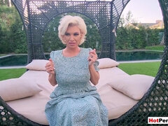 Rubia, Tetona, Familia, Lencería, Madres para coger, Mamá, Al aire libre, Madrastra