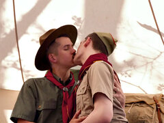 18 летние, Фетиш, Геи, На природе, Молоденькие, Униформа