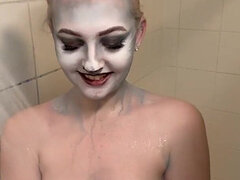 18, Blondína, Teenka