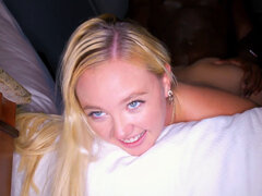 Stor kukk, Store pupper, Blond, Hardcore, Raseblandet