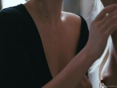 Stor røv, Store bryster, Blondine, Hd, Lesbisk, Tatovering, Teenager